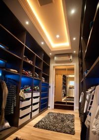 Большая открытая гардеробная комната с комбинированным наполнением Лесосибирск