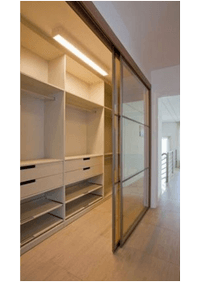 Линейная гардеробная комната с дверями купе Лесосибирск